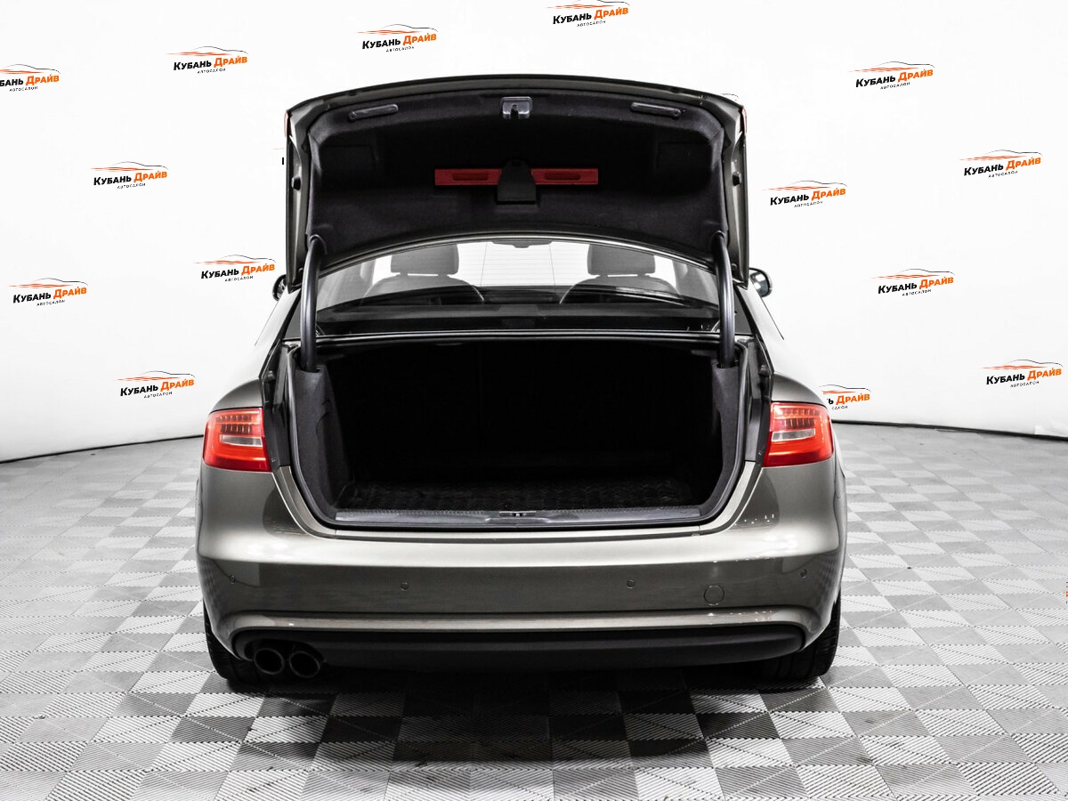 Audi A4 2014 года с пробегом. Фото: #11