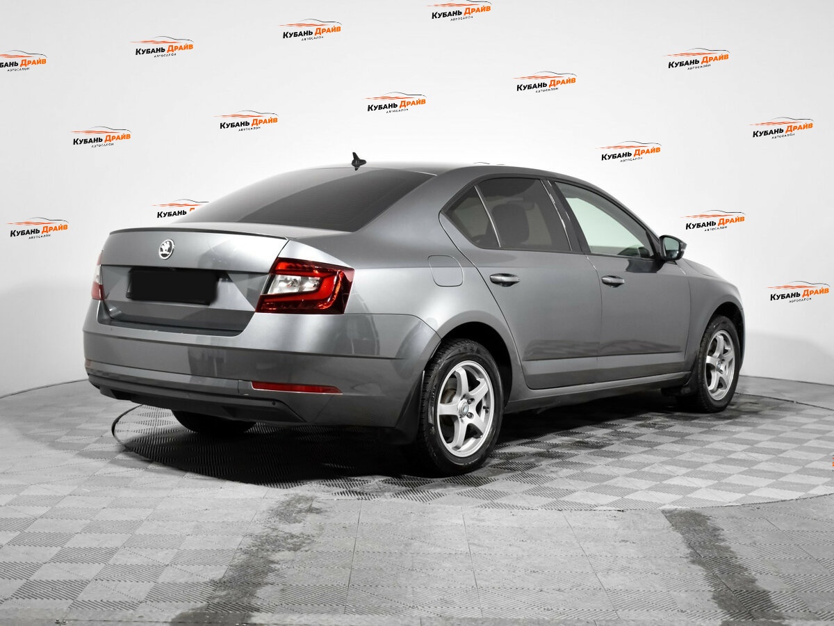 Skoda Octavia 2020 года с пробегом. Фото: #4