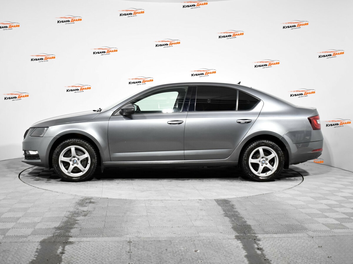 Skoda Octavia 2020 года с пробегом. Фото: #7