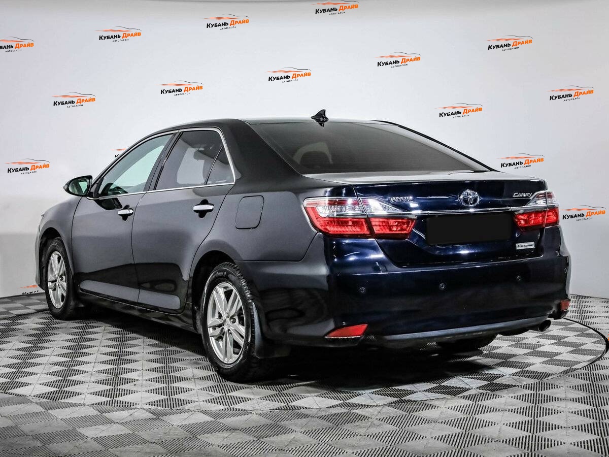 Toyota Camry 2017 года с пробегом. Фото: #5