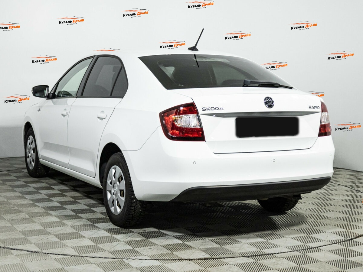 Skoda Rapid 2018 года с пробегом. Фото: #6