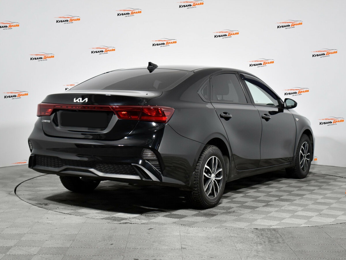 Kia Cerato 2022 года с пробегом. Фото: #4