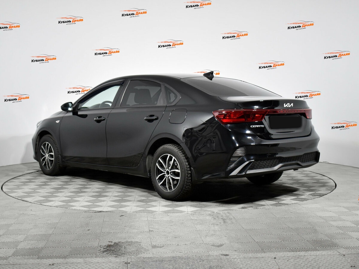 Kia Cerato 2022 года с пробегом. Фото: #6