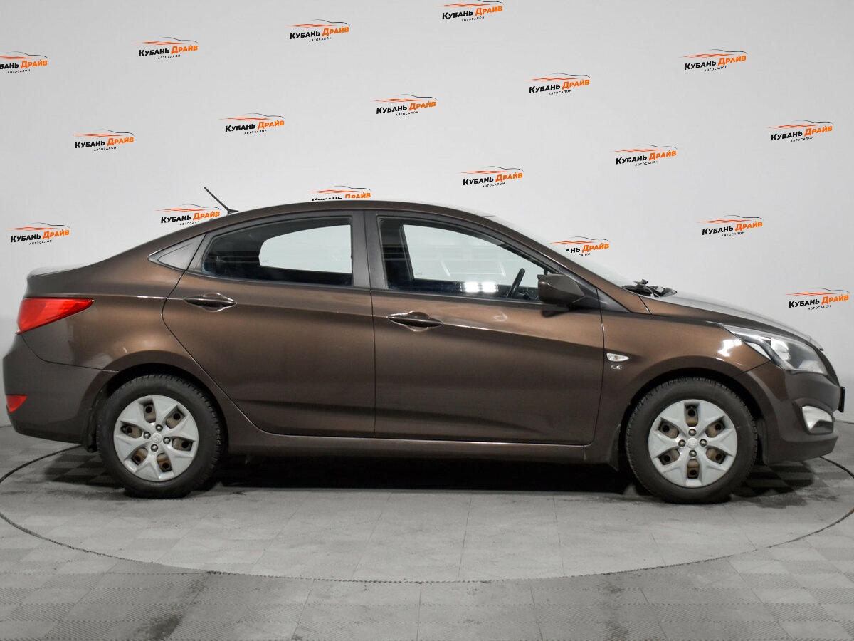 Hyundai Solaris 2016 года с пробегом. Фото: #3