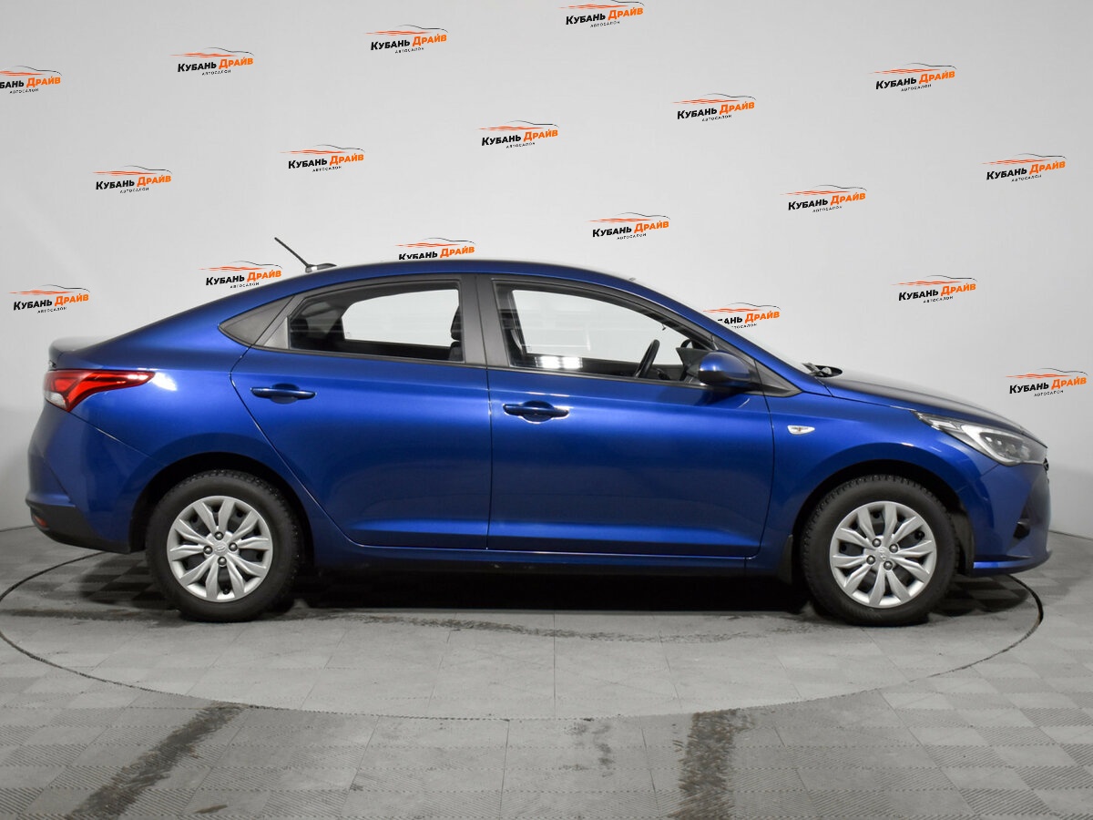 Hyundai Solaris 2022 года с пробегом. Фото: #3