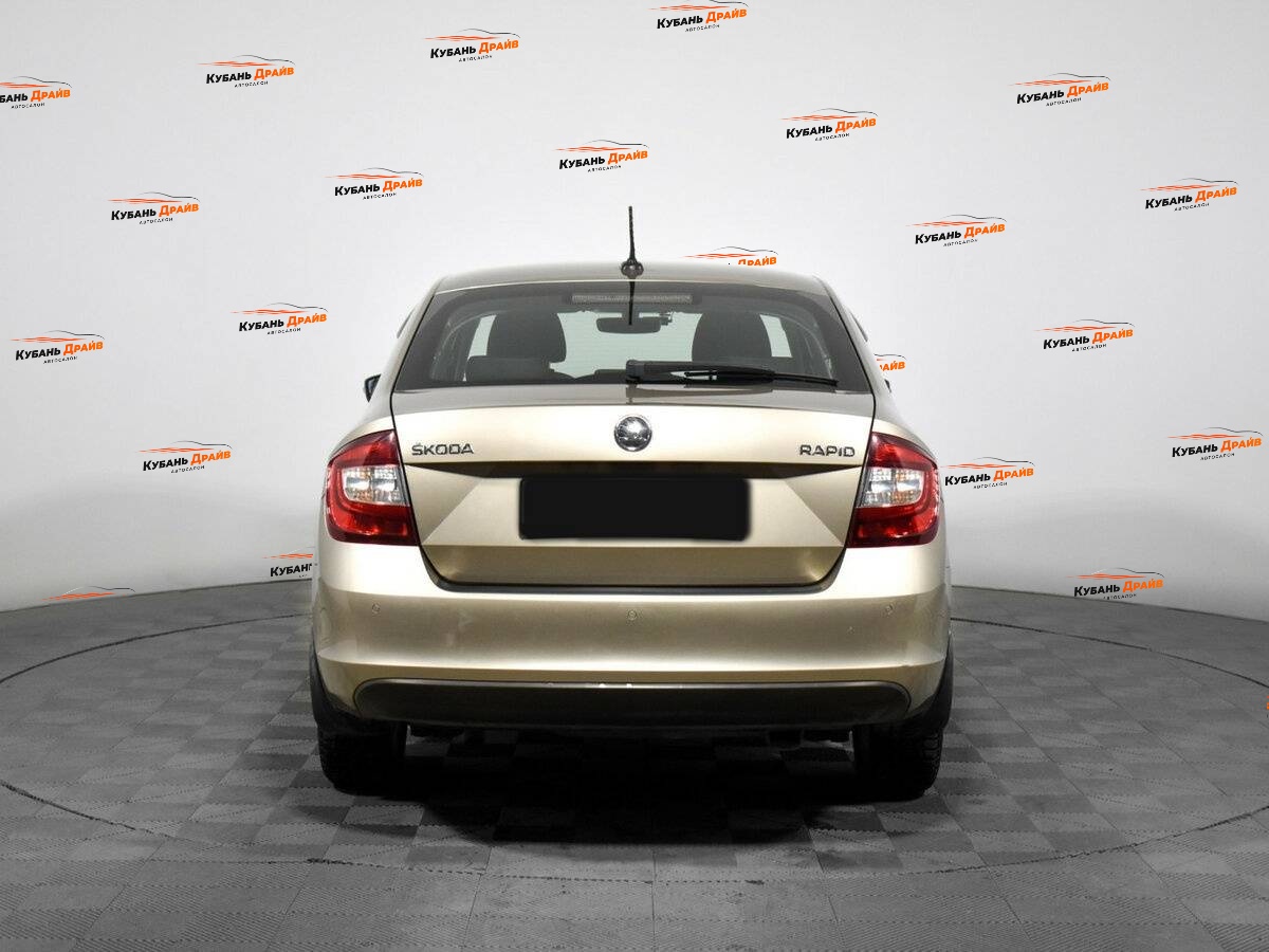 Skoda Rapid 2019 года с пробегом. Фото: #5