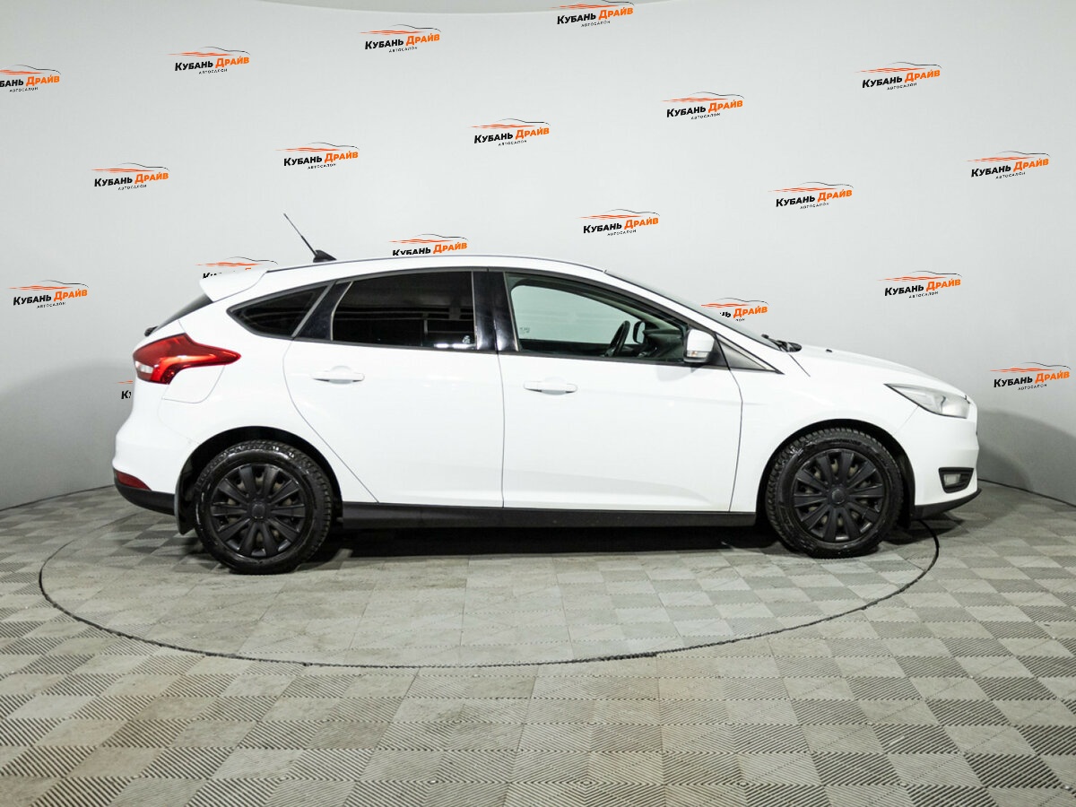 Ford Focus 2018 года с пробегом. Фото: #3