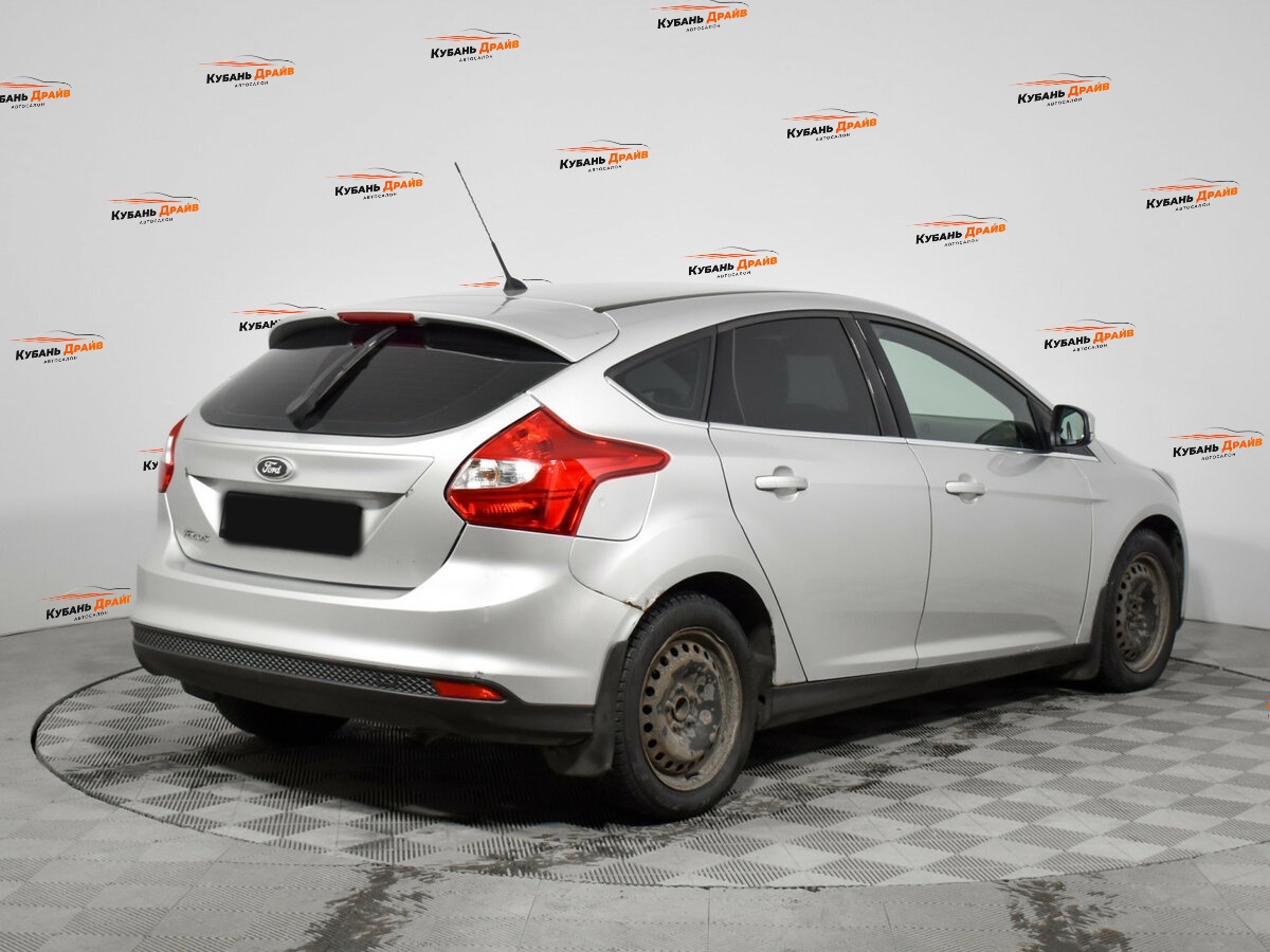 Ford Focus 2012 года с пробегом. Фото: #5