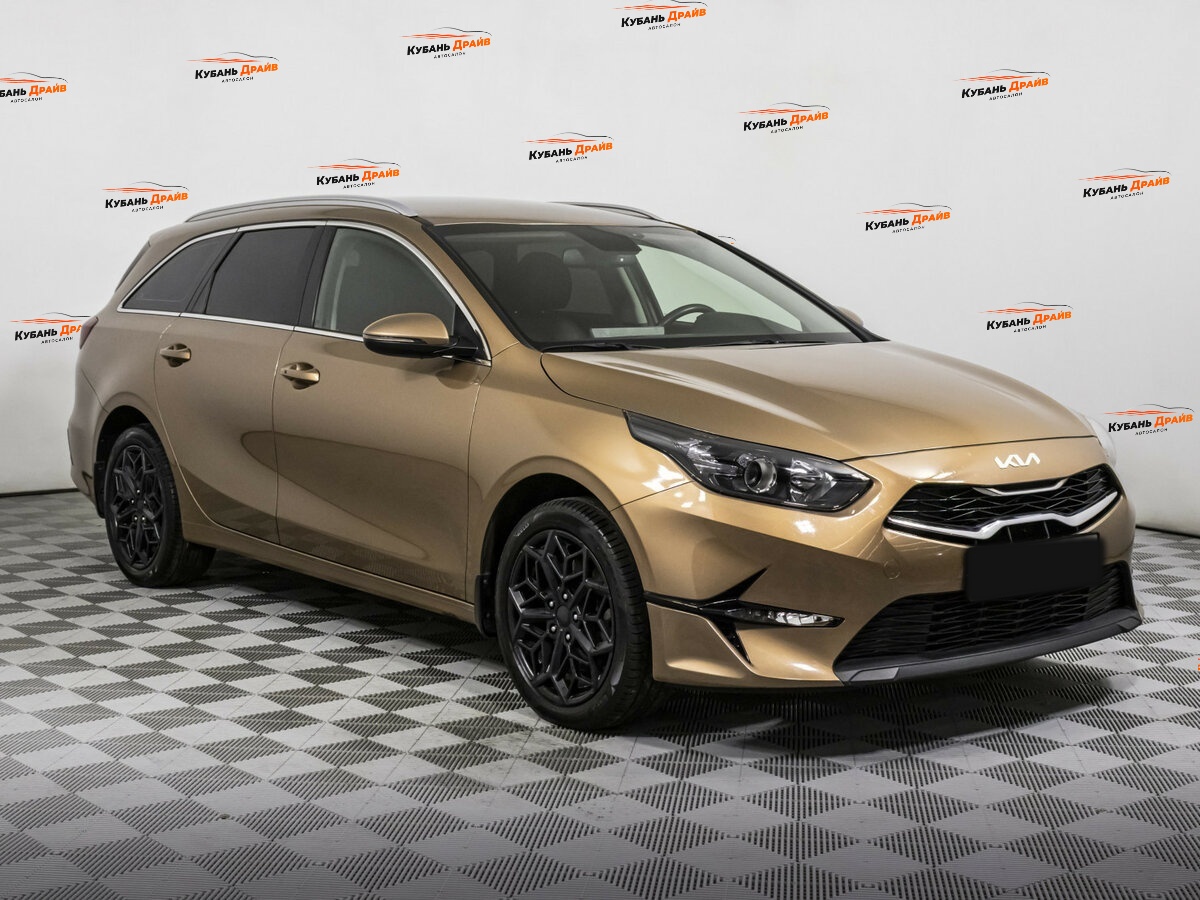 Kia Ceed 2022 года с пробегом. Фото: #2