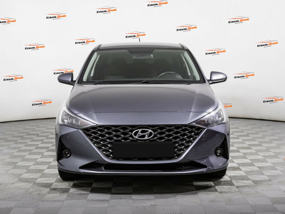 Hyundai Solaris 2021 года с пробегом. Фото: #1