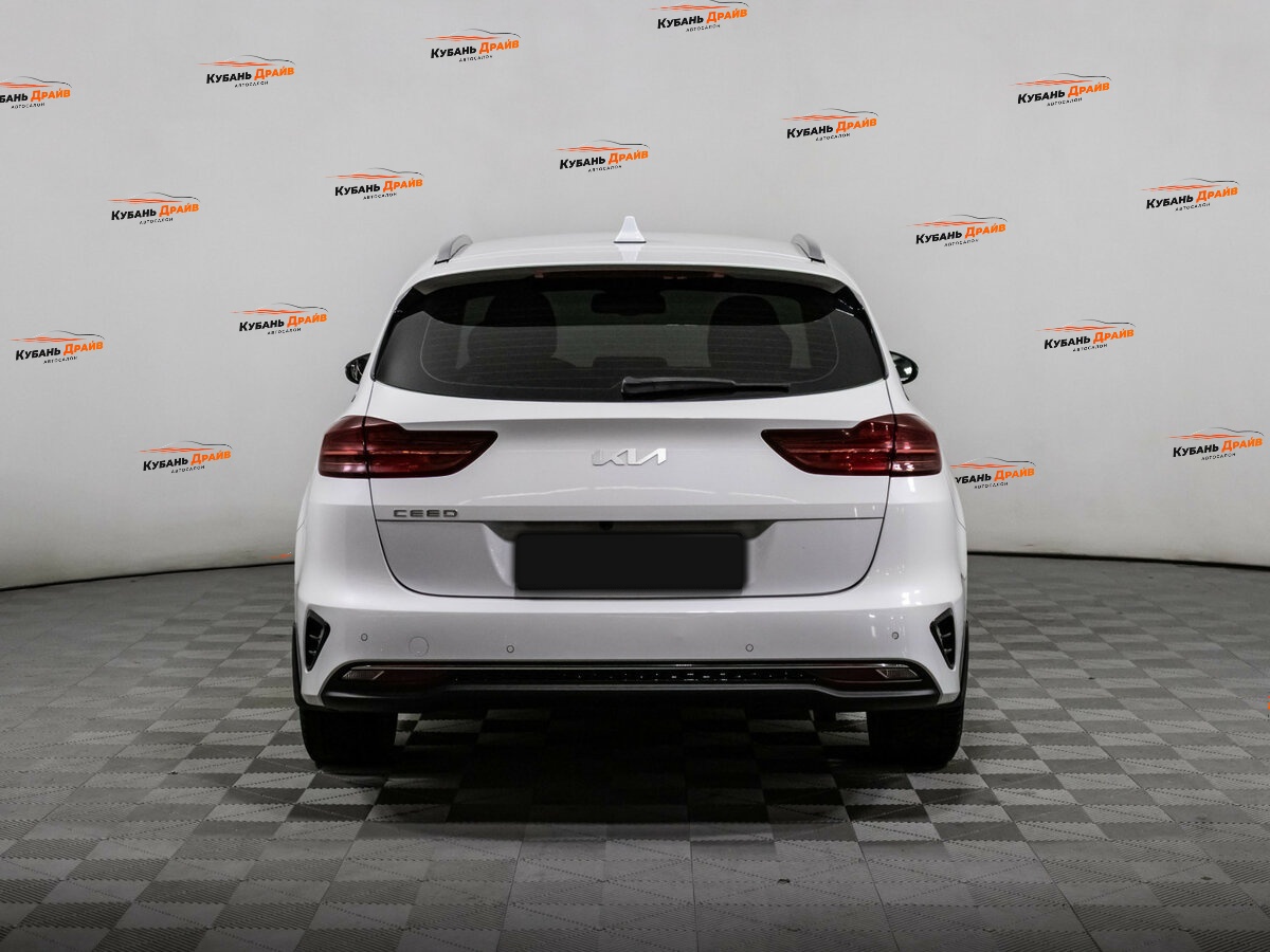Kia Ceed 2022 года с пробегом. Фото: #4