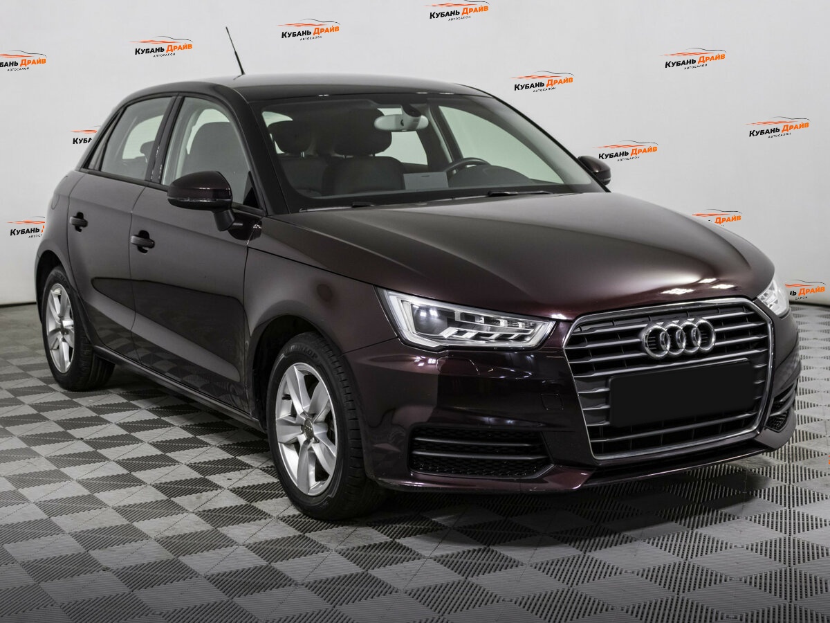 Audi A1 2015 года с пробегом. Фото: #2