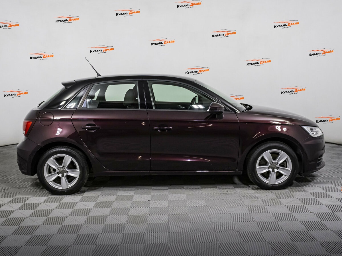 Audi A1 2015 года с пробегом. Фото: #3
