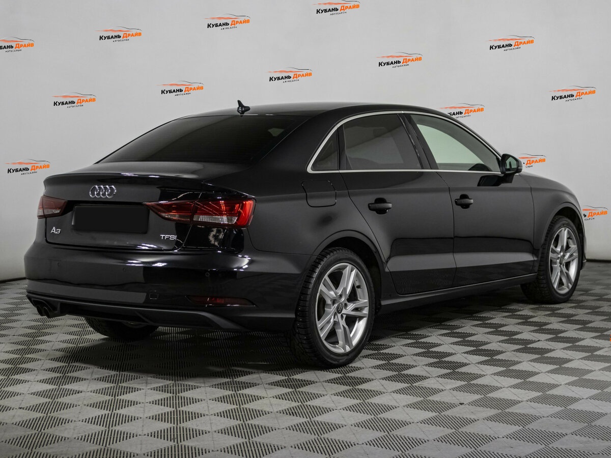 Audi A3 2017 года с пробегом. Фото: #4