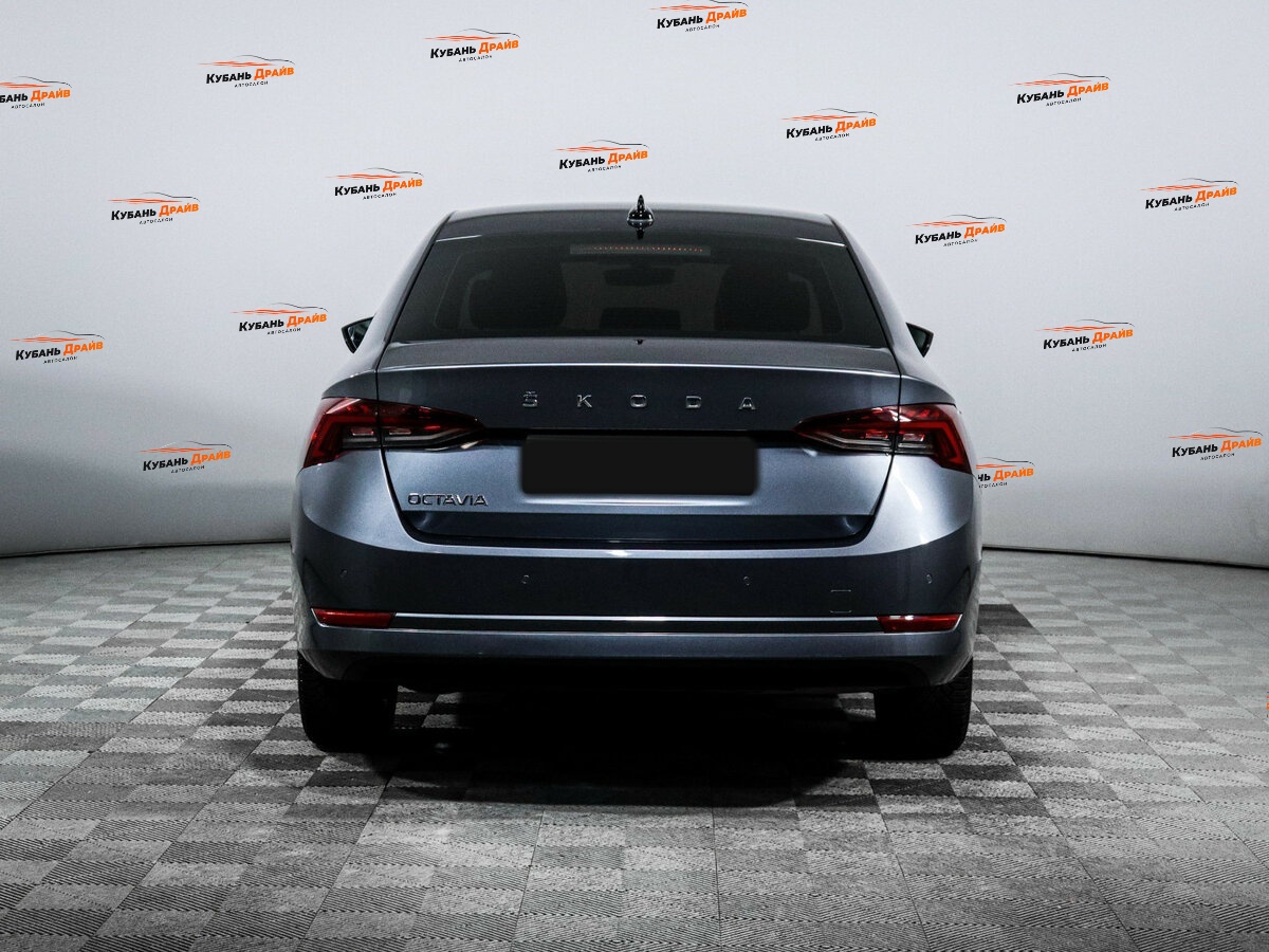 Skoda Octavia 2020 года с пробегом. Фото: #4