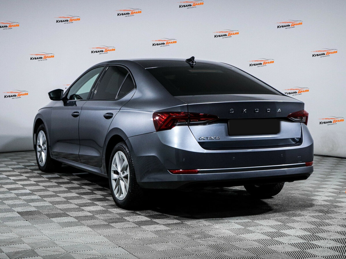 Skoda Octavia 2020 года с пробегом. Фото: #5
