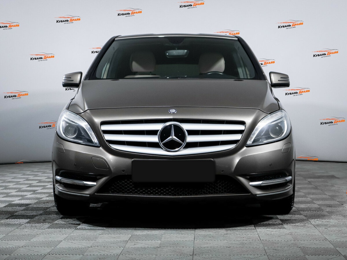 Mercedes-Benz B-Класс 2013 года с пробегом. Фото: #1