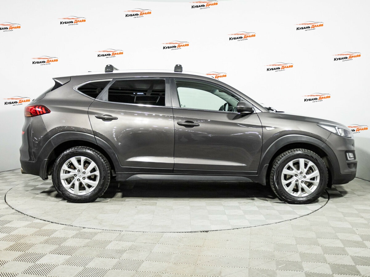 Hyundai Tucson 2018 года с пробегом. Фото: #3