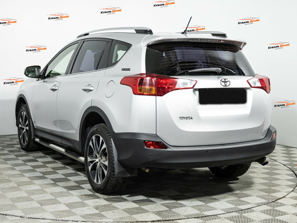 Toyota RAV4 2014 года с пробегом. Фото: #6