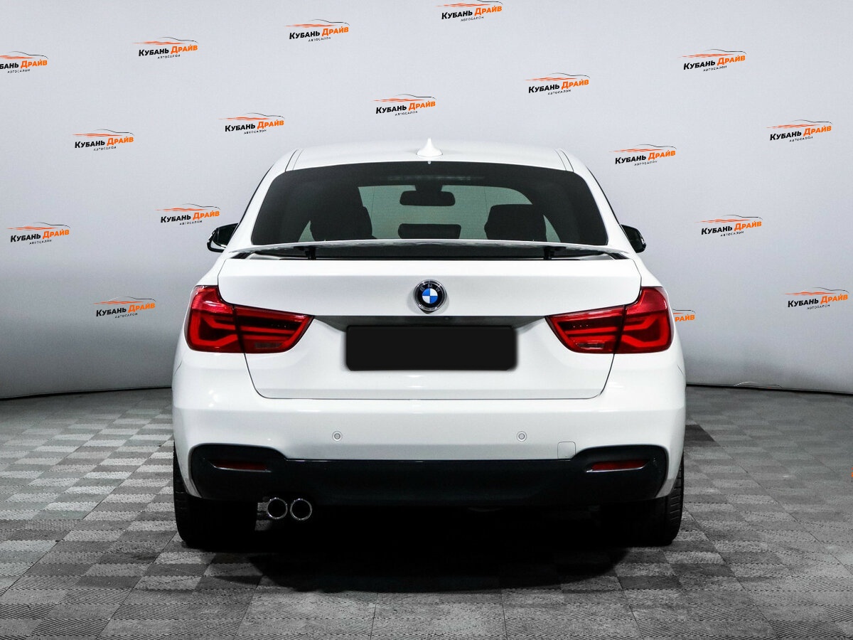 BMW 3 серии 2018 года с пробегом. Фото: #4