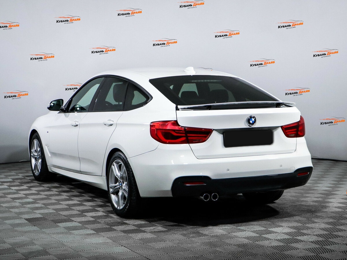 BMW 3 серии 2018 года с пробегом. Фото: #5