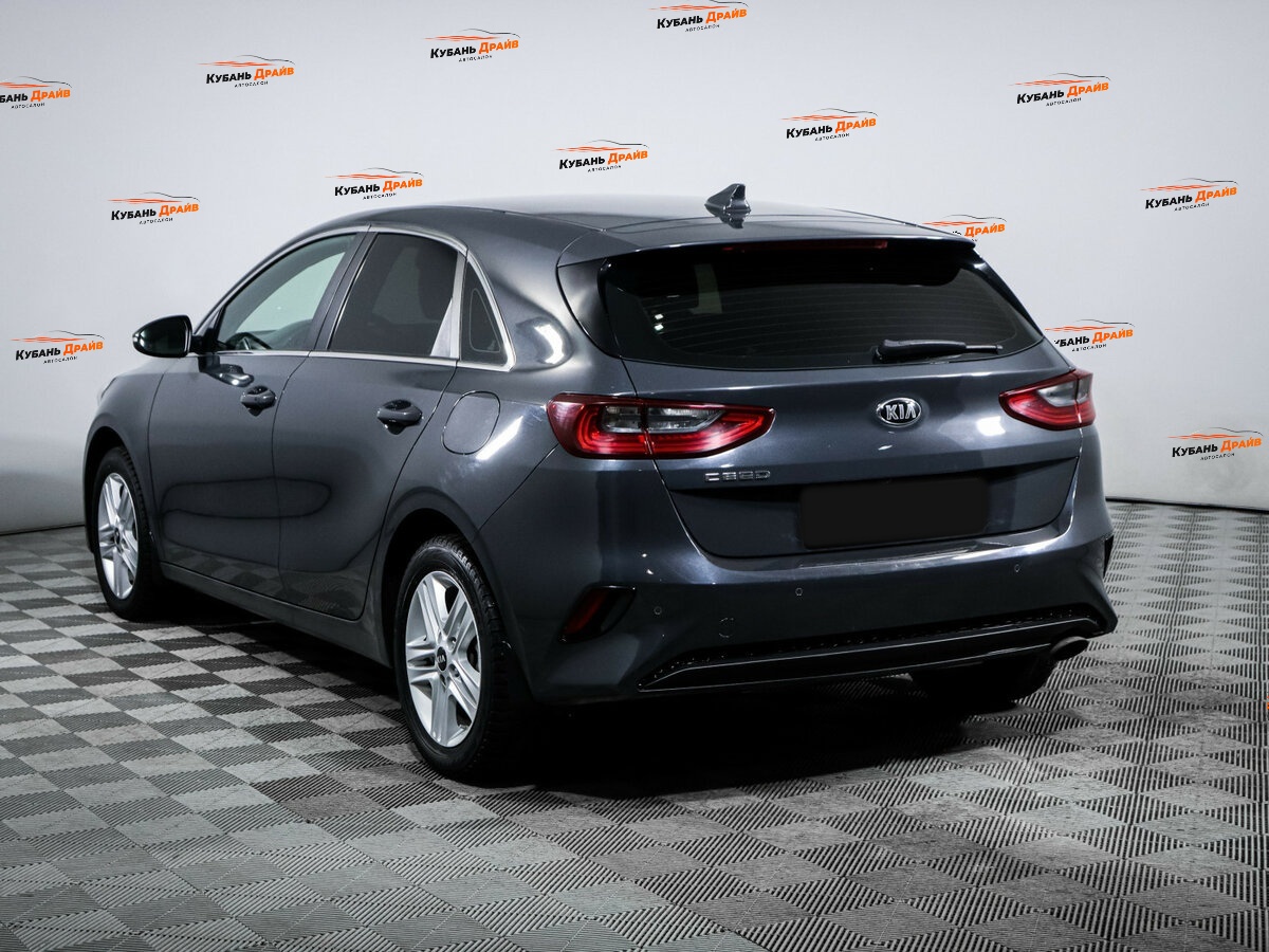 Kia Ceed 2019 года с пробегом. Фото: #4