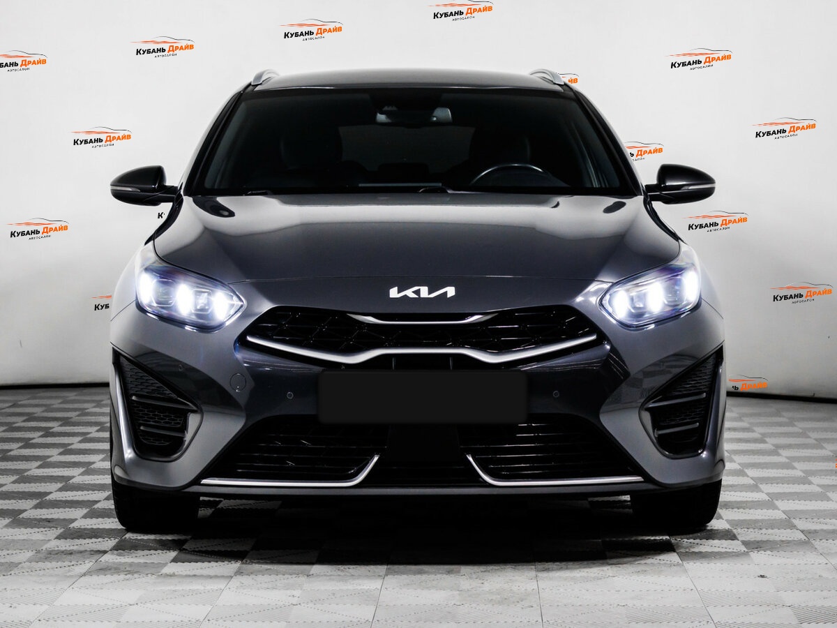 Kia Ceed 2021 года с пробегом. Фото: #1