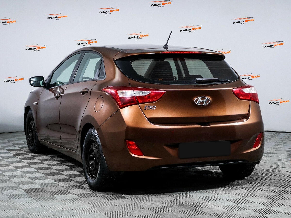Hyundai i30 2012 года с пробегом. Фото: #5