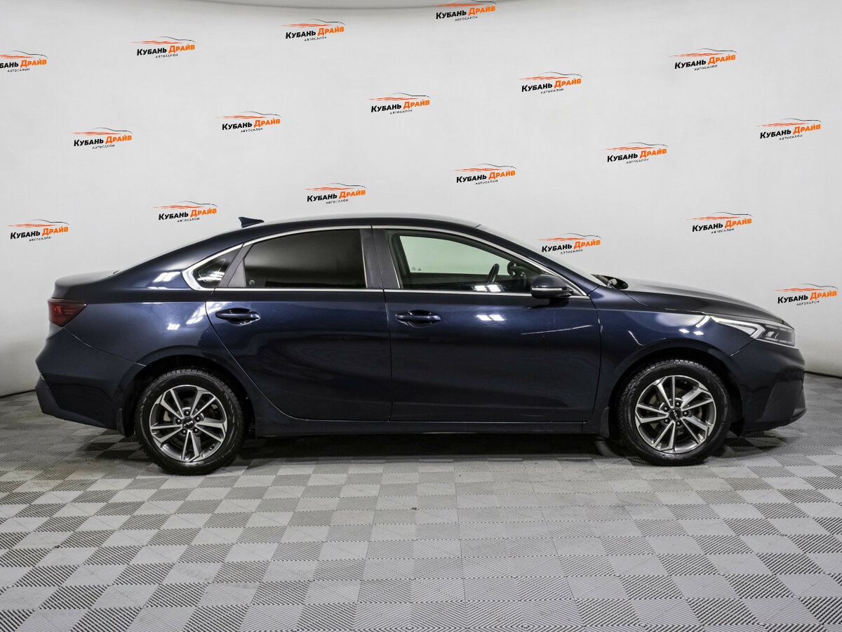 Kia Cerato 2021 года с пробегом. Фото: #3