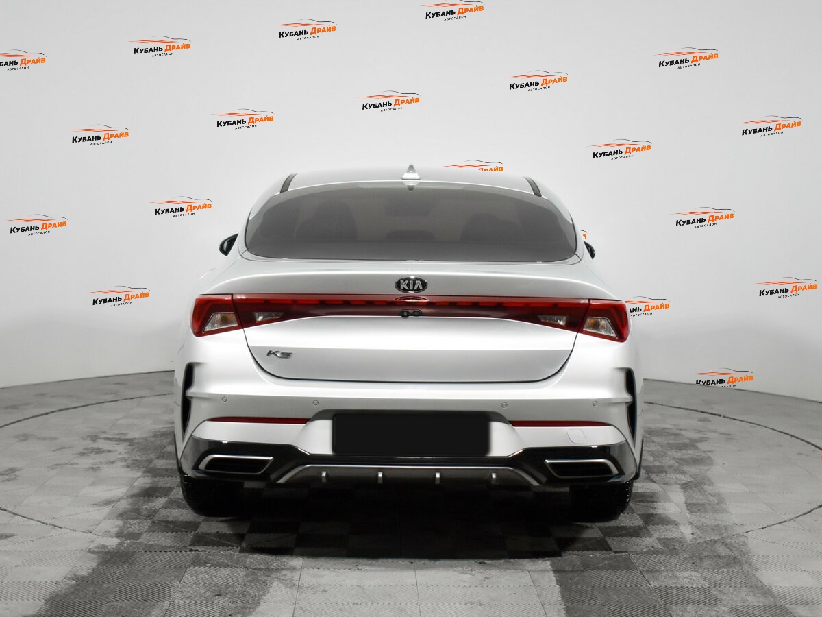 Kia K5 2021 года с пробегом. Фото: #5