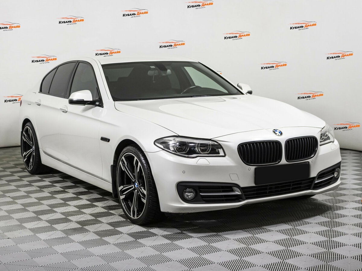 BMW 5 серии 2016 года с пробегом. Фото: #2