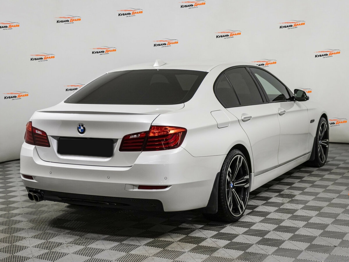BMW 5 серии 2016 года с пробегом. Фото: #3