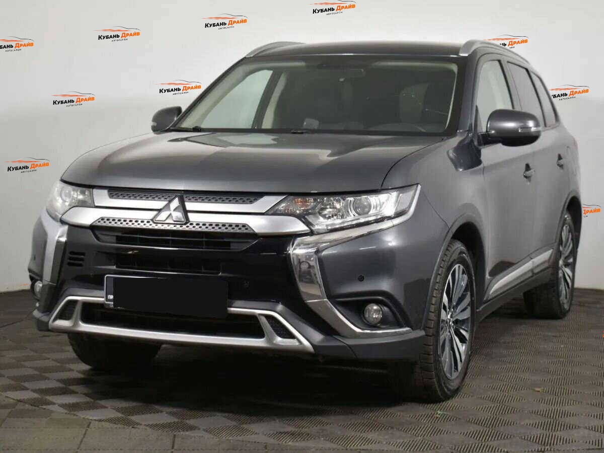 Mitsubishi Outlander 2019 года с пробегом. Фото: #0