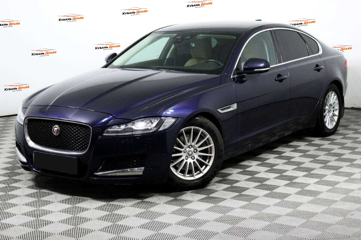 Jaguar XF