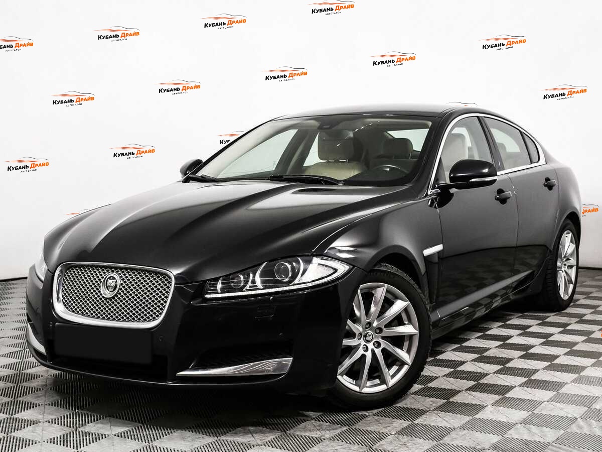 Jaguar XF