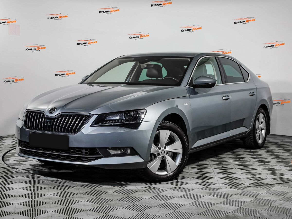 Skoda Superb 2016 года с пробегом. Фото: #0
