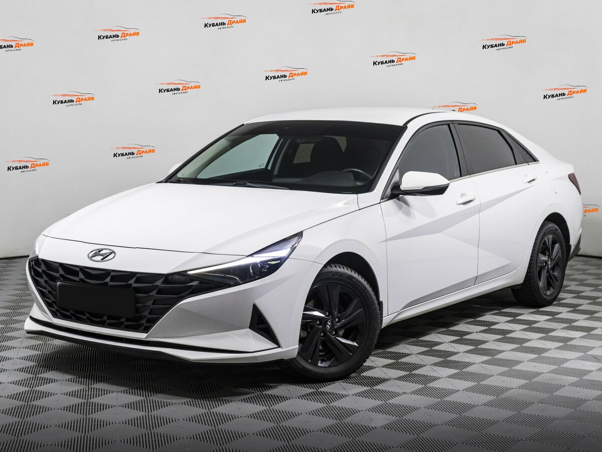 Hyundai Elantra 2021 года с пробегом. Фото: #0