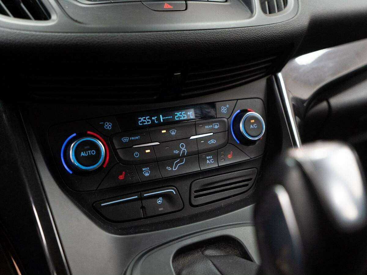 Ford Kuga 2017 года с пробегом. Фото: #10