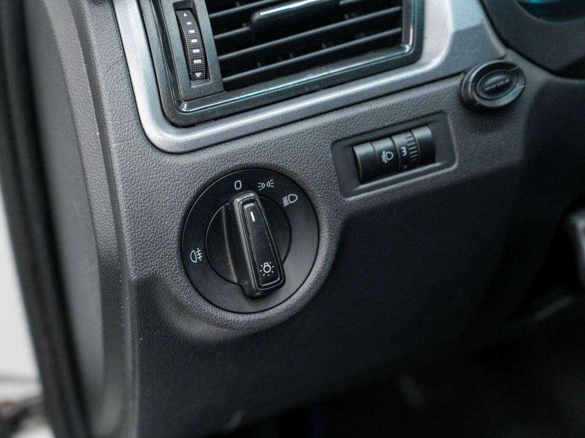 Skoda Rapid 2017 года с пробегом. Фото: #19