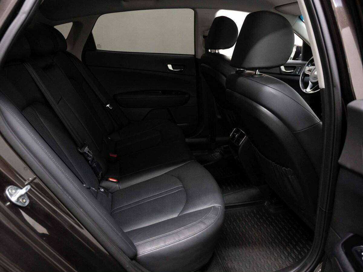 Kia Optima 2018 года с пробегом. Фото: #9