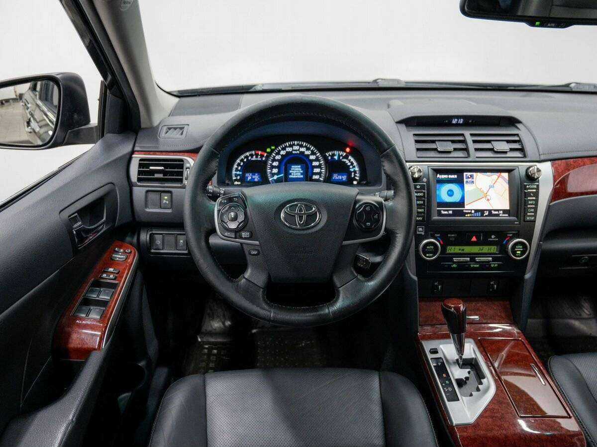 Toyota Camry 2014 года с пробегом. Фото: #11