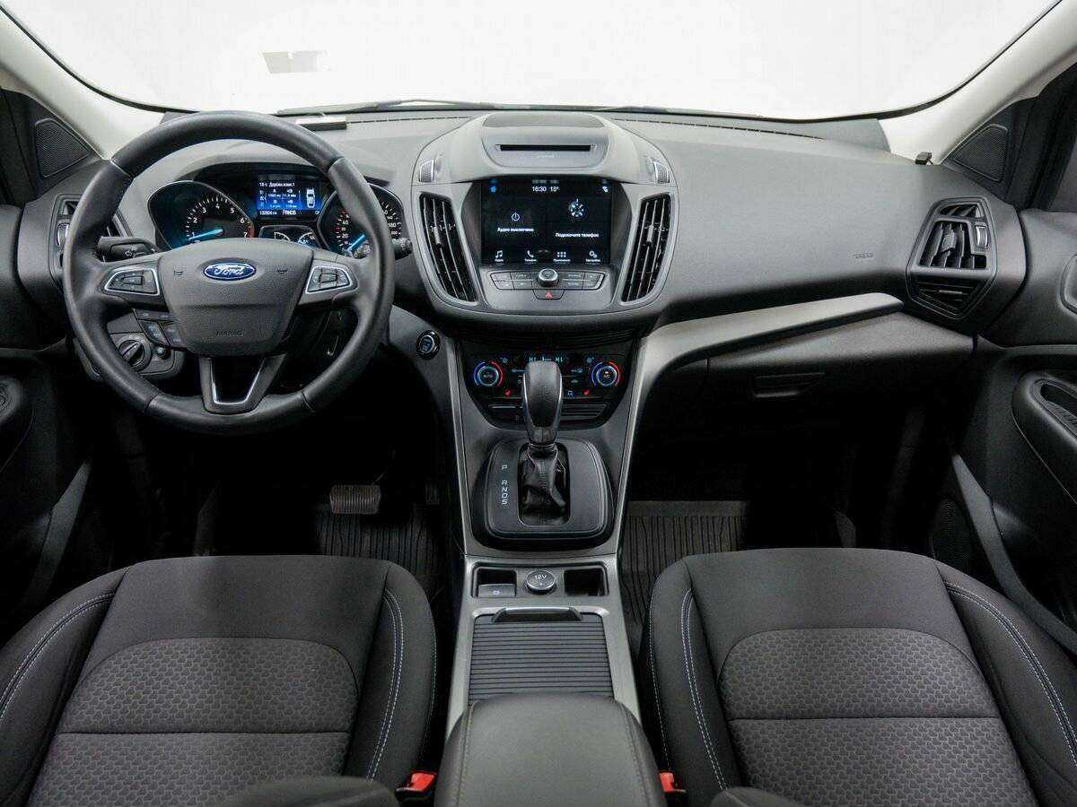 Ford Kuga 2017 года с пробегом. Фото: #10