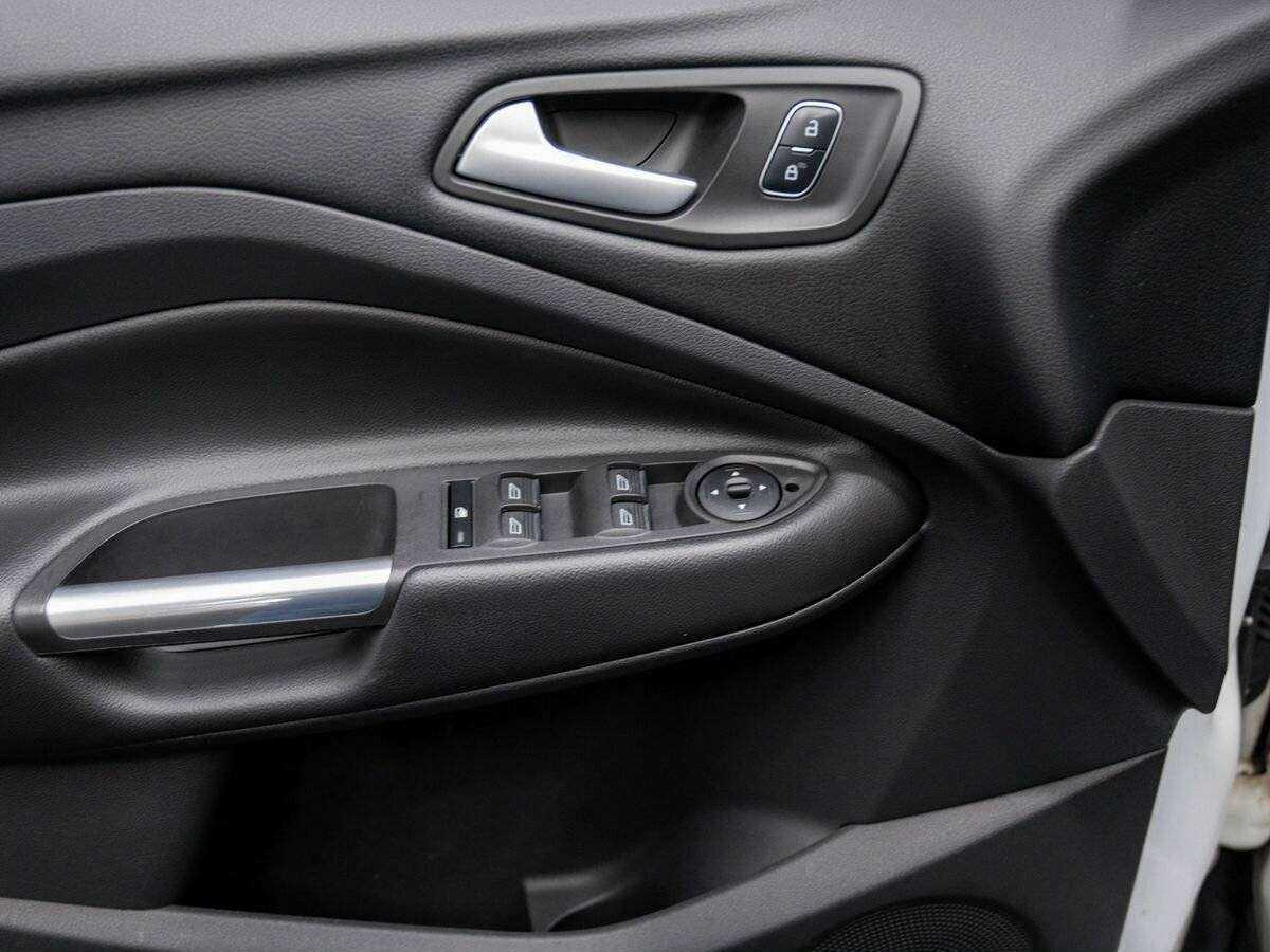 Ford Kuga 2017 года с пробегом. Фото: #15