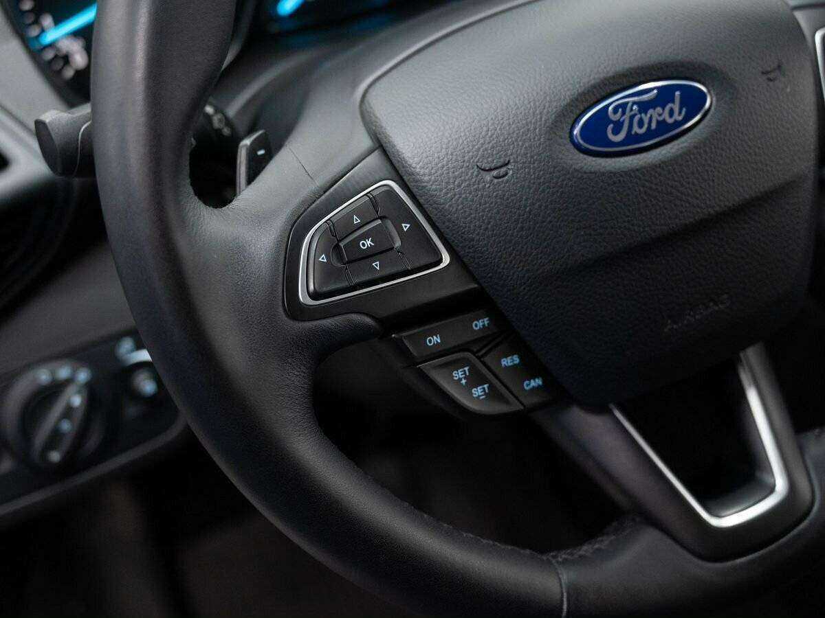 Ford Kuga 2017 года с пробегом. Фото: #18