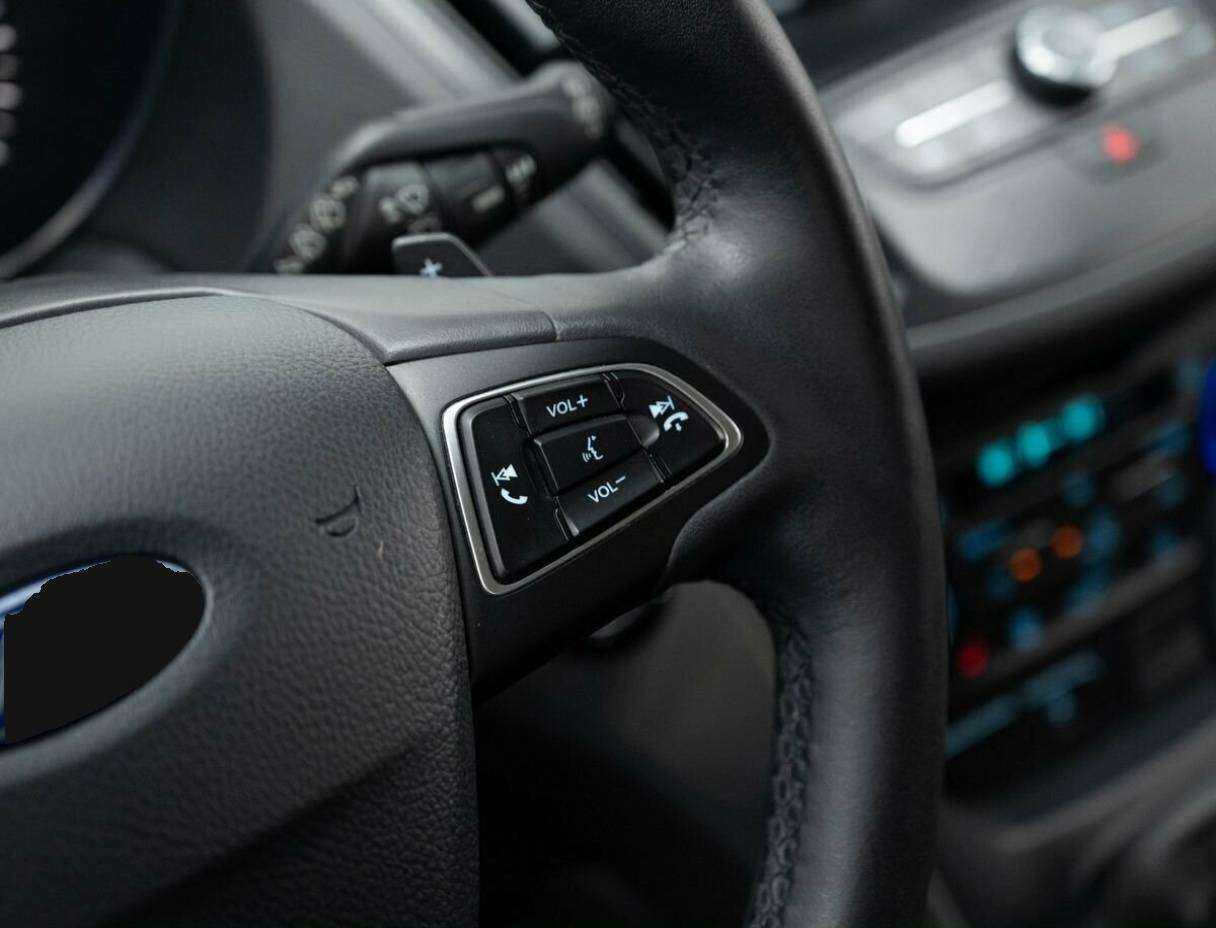 Ford Kuga 2017 года с пробегом. Фото: #19