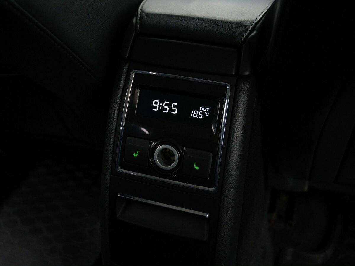 Skoda Superb 2014 года с пробегом. Фото: #9