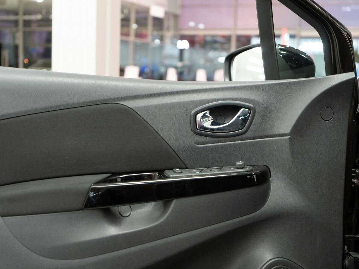 Renault Kaptur 2017 года с пробегом. Фото: #13