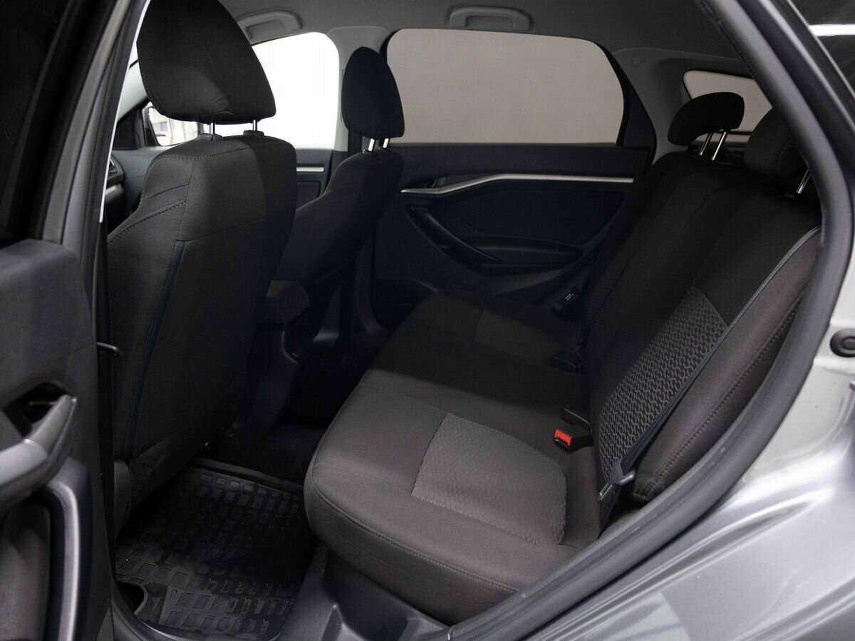 Lada (ВАЗ) Vesta 2020 года с пробегом. Фото: #8