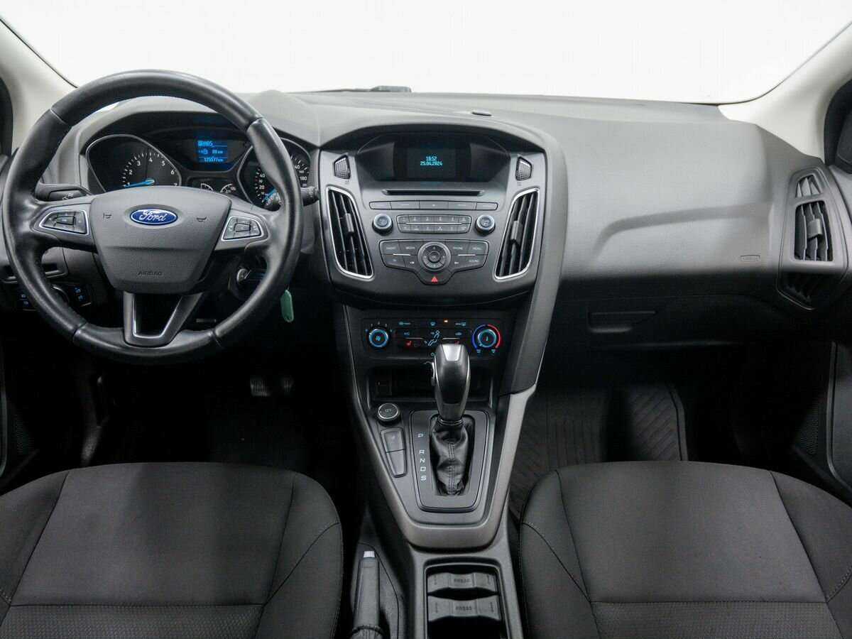 Ford Focus 2017 года с пробегом. Фото: #12