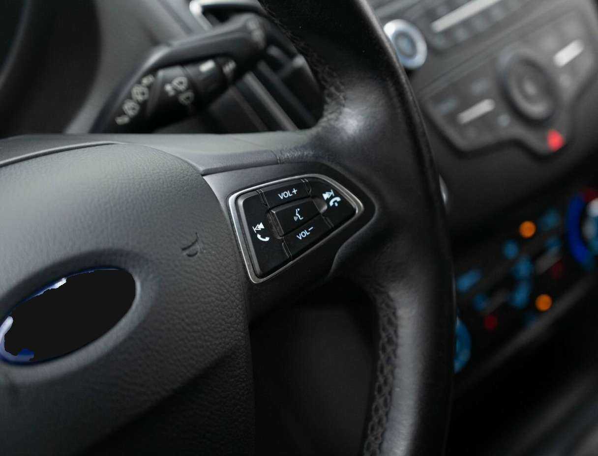 Ford Focus 2017 года с пробегом. Фото: #14